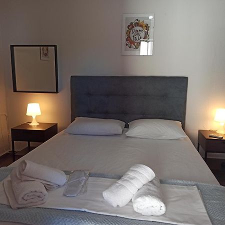 Poseidon Apartments ไกออส ภายนอก รูปภาพ
