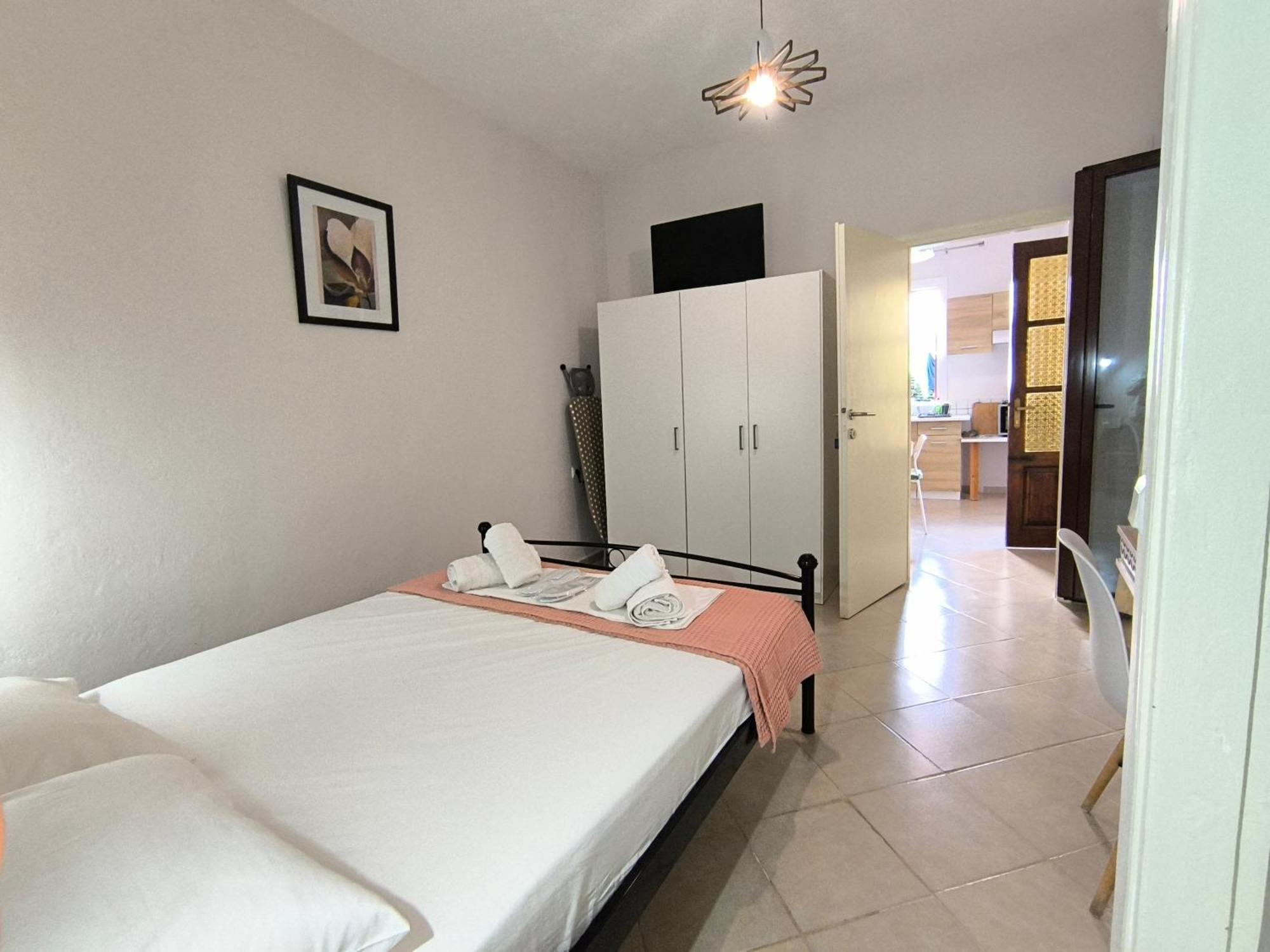 Poseidon Apartments ไกออส ภายนอก รูปภาพ